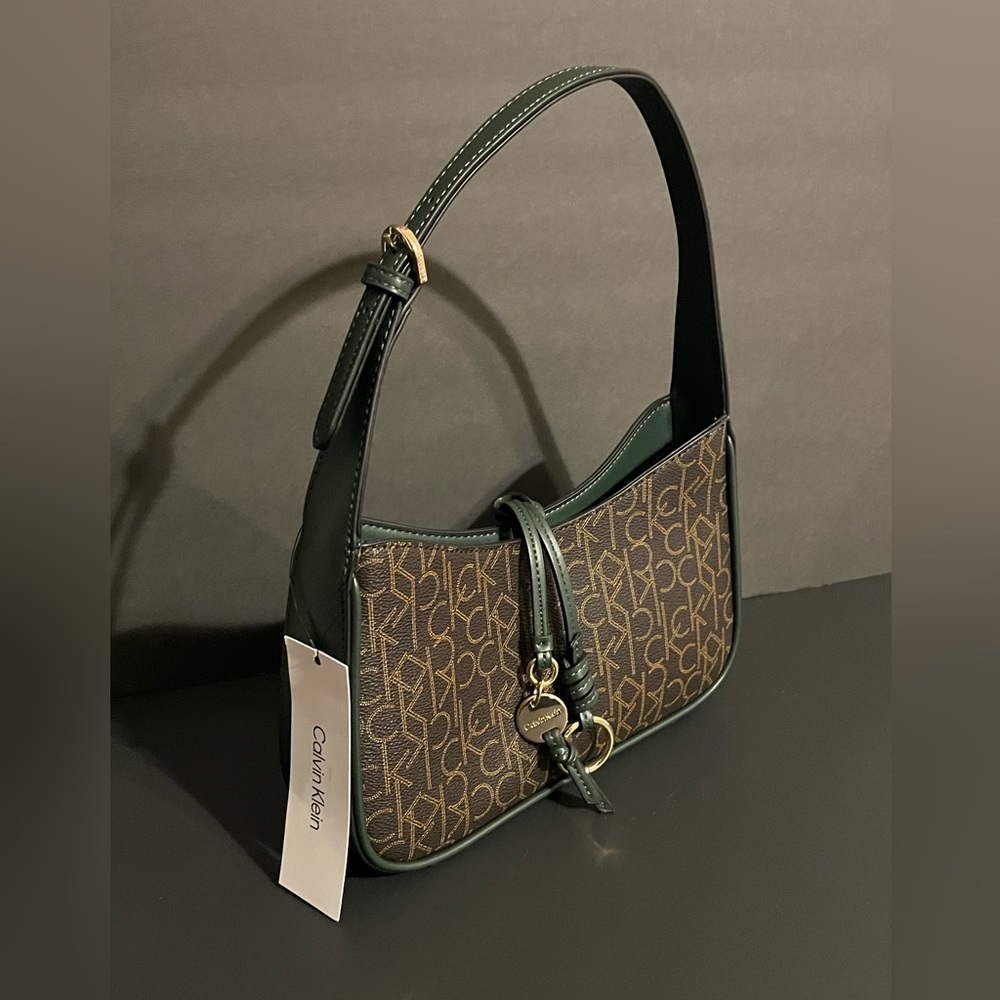 Calvin Klein Shoulder Bag